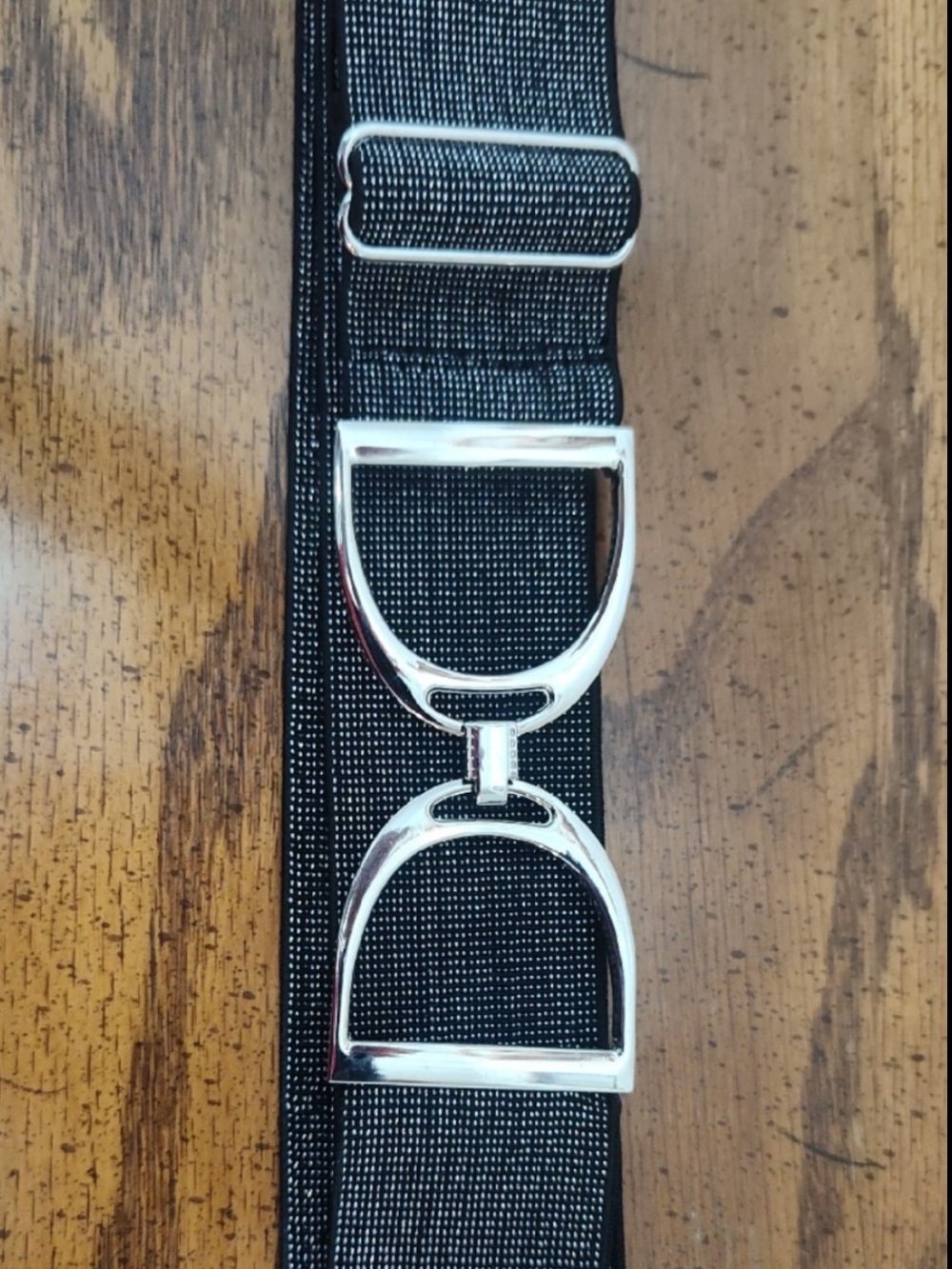 NWT Equestrian Elastic Shiny Black Belt with Silver-Toned Stirrup Iron Buckle - Picture 3 of 6